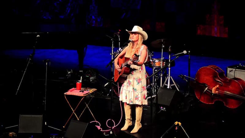 Makers with Music Gordon Collier (Full version): Country singer Elizabeth Cook