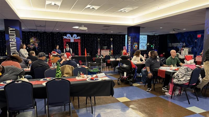 Waco Police Department host holiday celebration for nursing home seniors